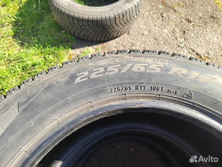 Pirelli Ice Zero 225/65 R17 106T