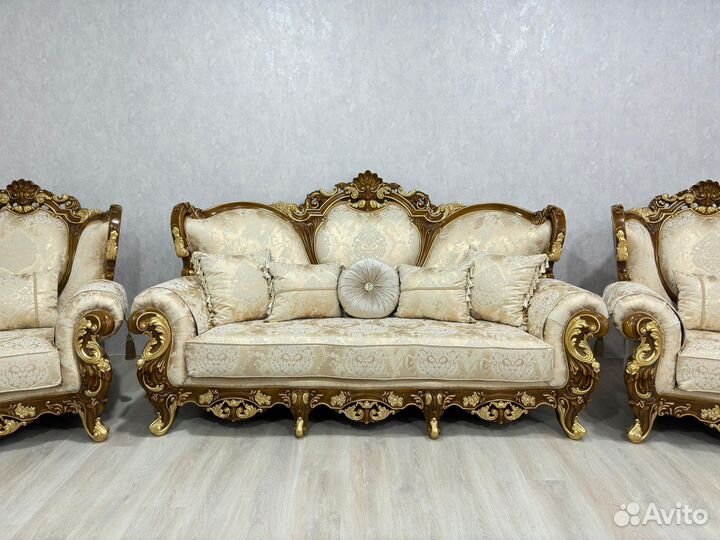 Мягкая мебель диваны и кресла новые