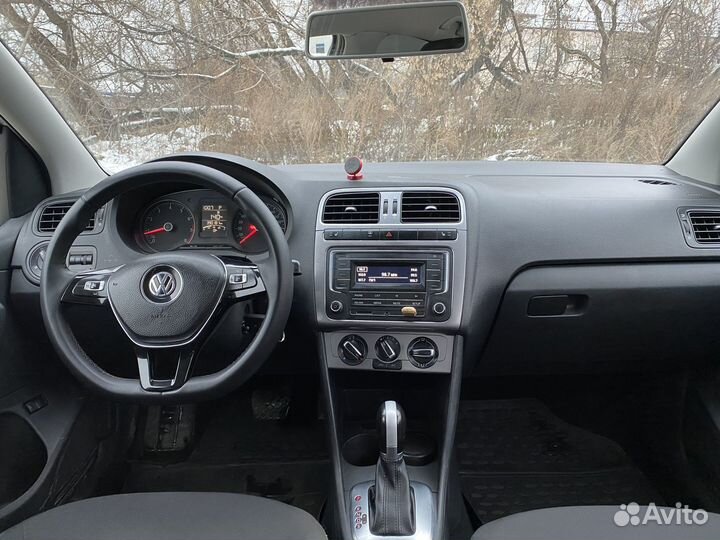 Volkswagen Polo 1.6 AT, 2018, 392 000 км