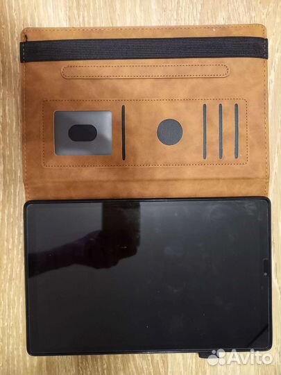 Планшет Lenovo Tab M10 Plus TB-X606F 64 гб серебро