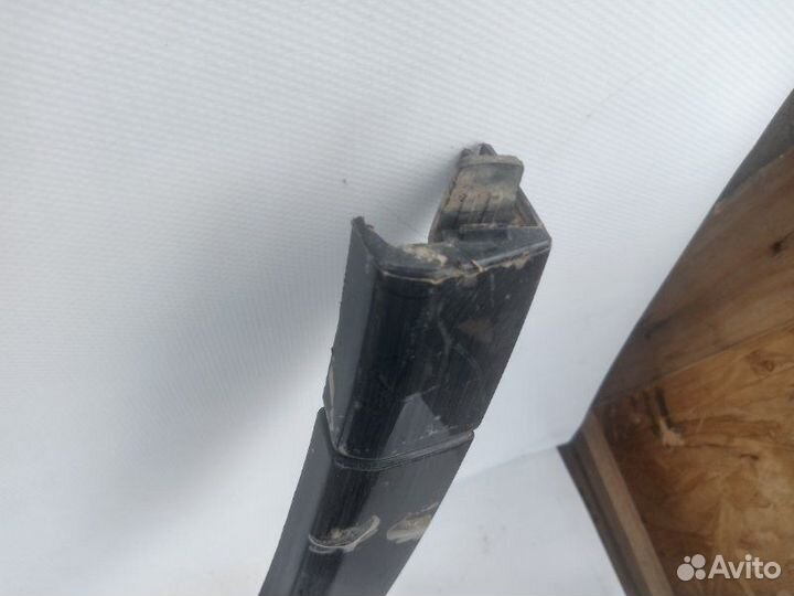 Расширитель крыла задний левый Porsche Cayenne 2