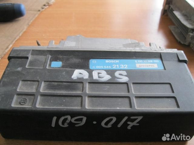 Блок управления ABS от Mercedes Benz W124 1984-19