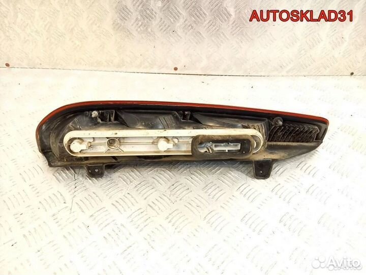 Фонарь задний правый Ford Focus 2 Универсал Дорест