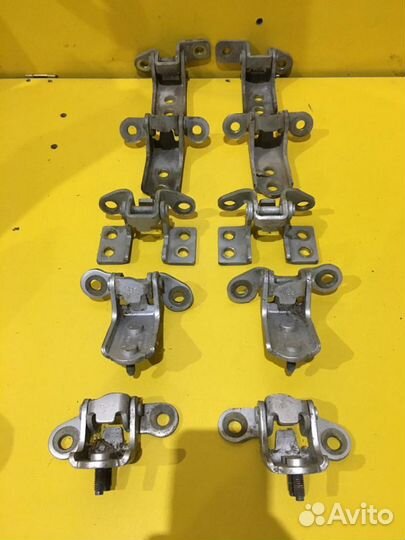 Петля двери Chery Tiggo T11 I 2005–2013