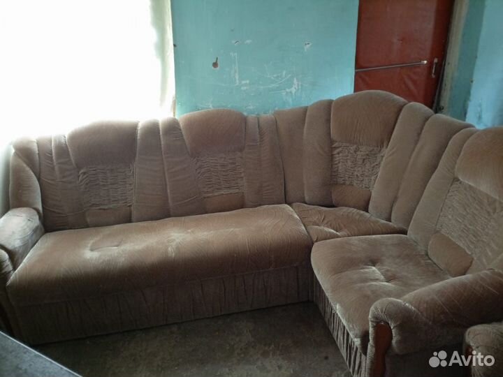 Угловой диван