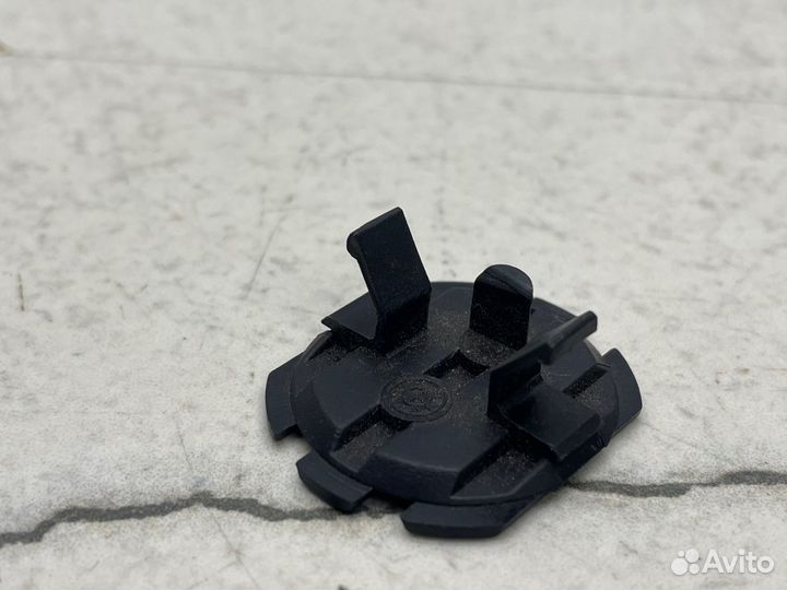 Заглушка декоративная Bmw E39 E53 E46 E83 M50 M52