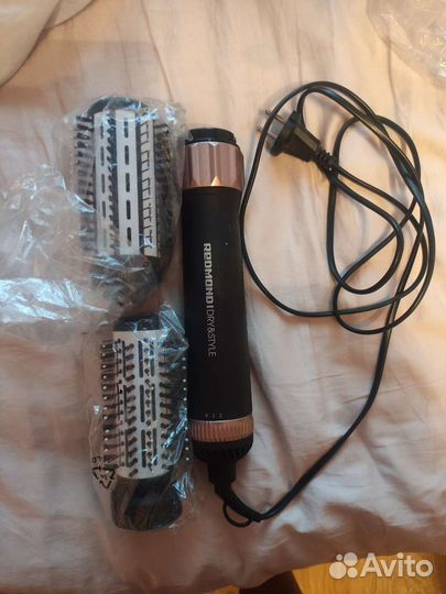 Щетка-фен Redmond