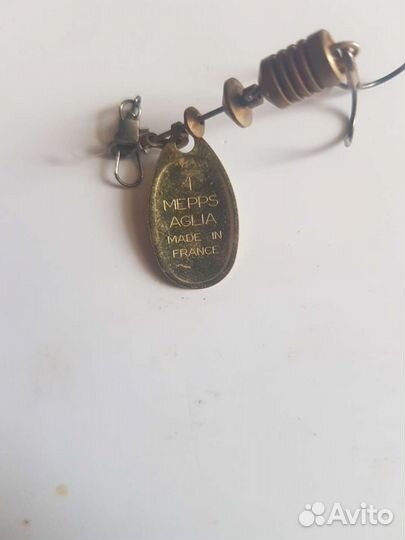 Набор блёсен,воблеров и поплавки