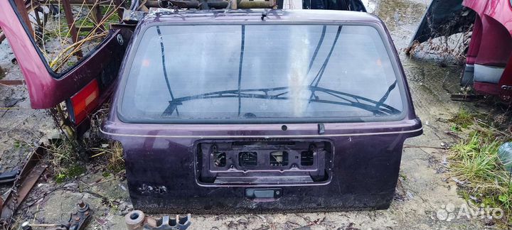 Крышка багажника Джип Гранд Чероки