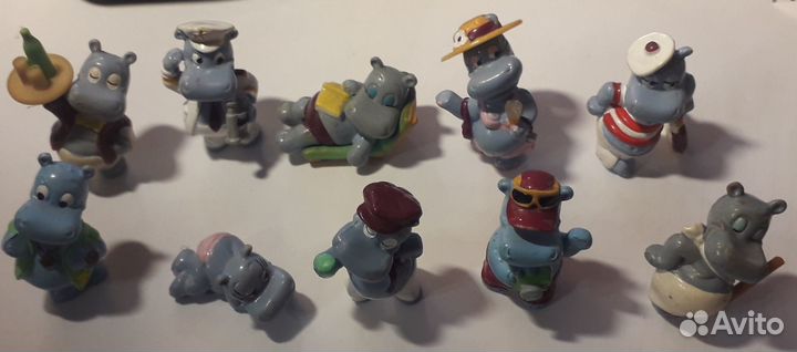 Лот игрушек из киндеров 90х (около 100шт)