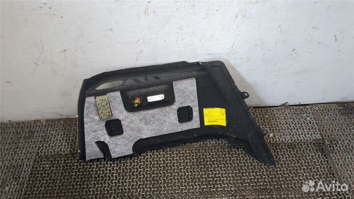 Обшивка пространства багажника BMW i3, 2016