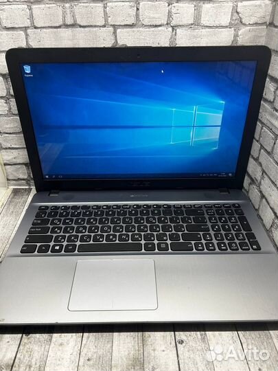 Ноутбук Asus x541s(т556)