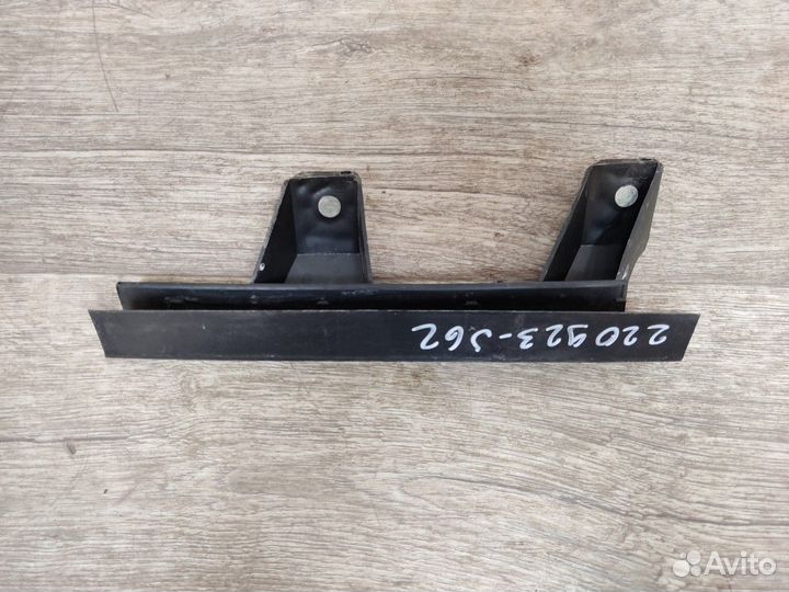 Направляющая стекла двери Albea Альбеа