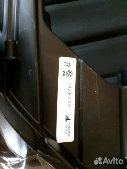 Фара новая Polo Sedan 11-20