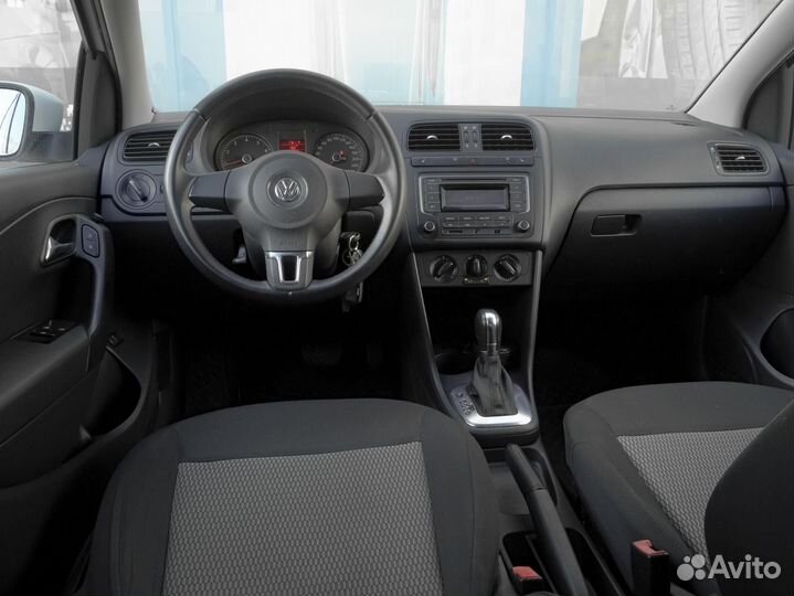 Volkswagen Polo 1.6 AT, 2014, 49 947 км