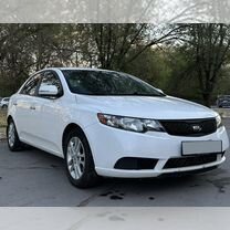 Kia Forte 2.0 MT, 2011, 150 000 км, с пробегом, цена 990 000 руб.