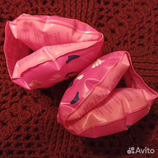 Надувные нарукавники для плавания