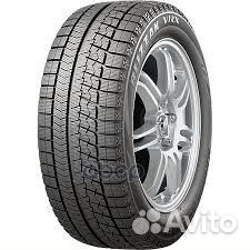 Bridgestone Blizzak VRX 275/35 R18