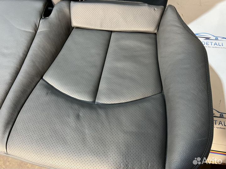 Сиденье (диван) заднее Mercedes w211