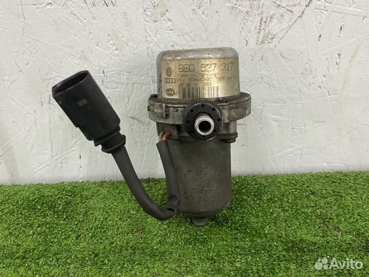 Вакуумный усилитель тормозов VAG 8e0927317