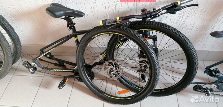 Новый профессиональный велосипед