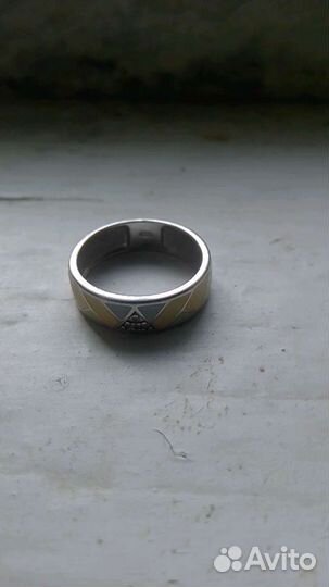 Серебряное кольцо