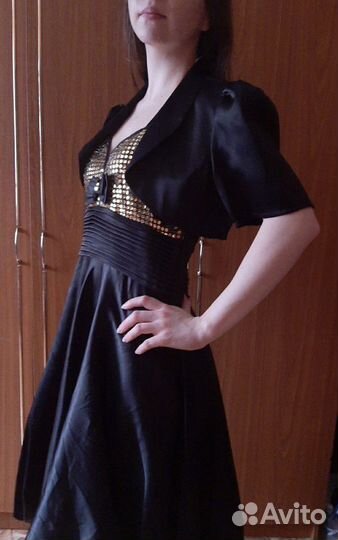 Платья бальные