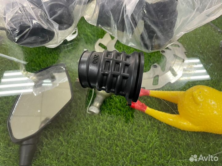 Патрубок воздушного фильтра Yamaha YBR125