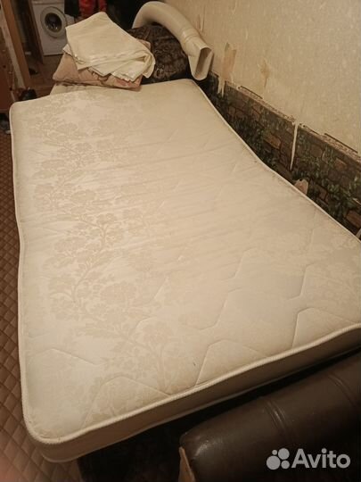 Матрас 140х200 бу