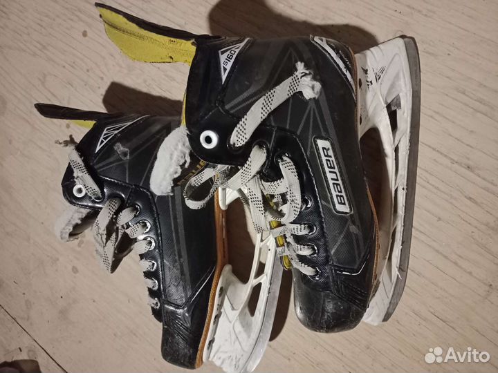 Коньки хоккейные Bauer Supreme S160