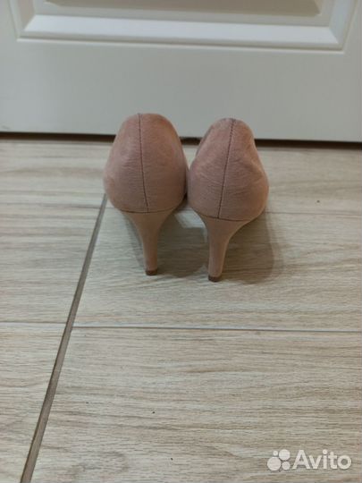 Обувь женская 36 размер