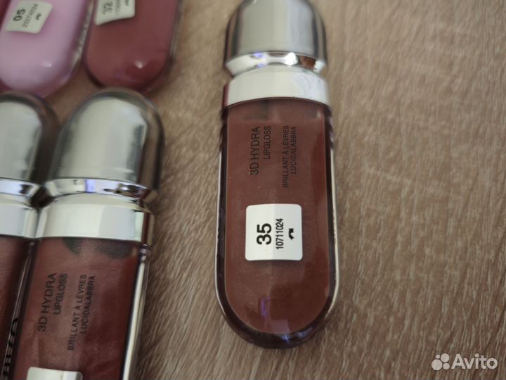 Блеск помада для губ