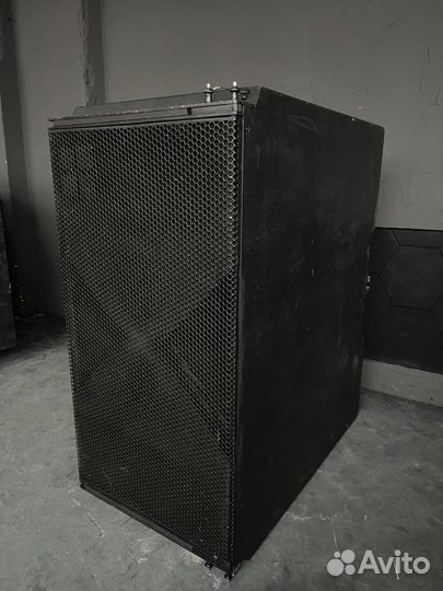 D&b Audiotechnik J-Sub