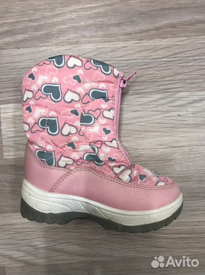 Зимние сапожки для девочки 25
