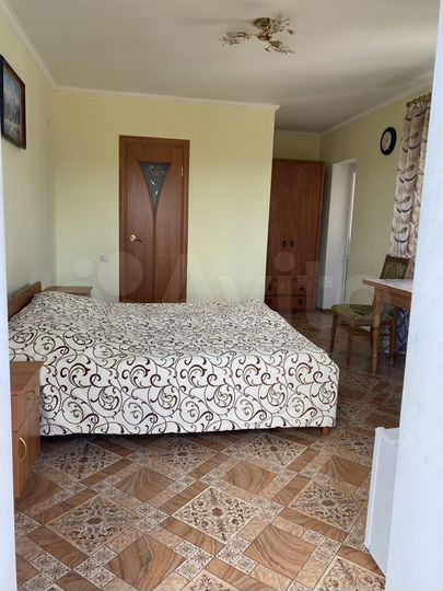 Комната 100 м², 1/2 эт.