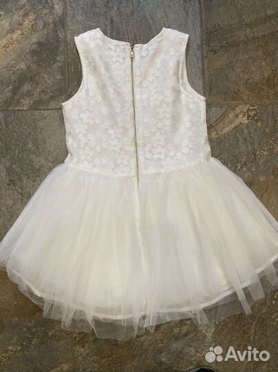 Нарядное платье