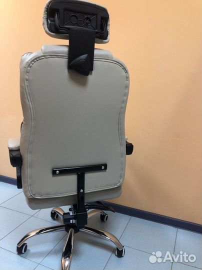 Офисное кресло (геймерское). Кресло для директора