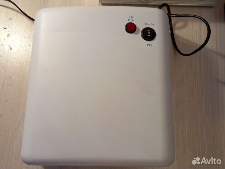 Лампа для маникюра