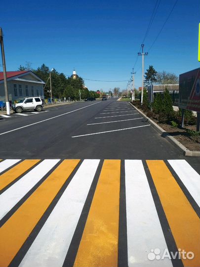 Асфальтирование ангаров дорог дворов