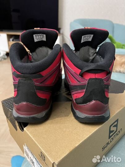 Ботинки треккинговые для девочки salomon 36 р-р