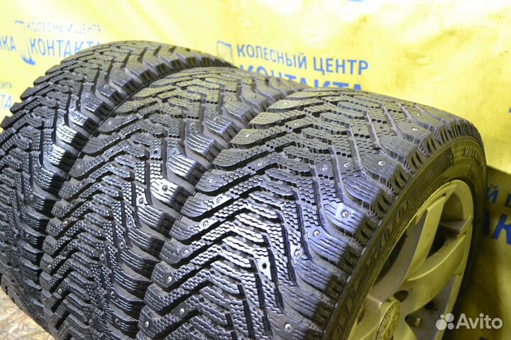 Goodyear UltraGrip 500 235/45 R17