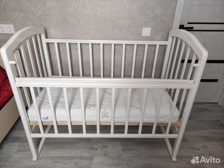 Детская кровать качалка
