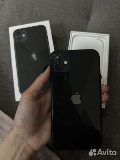 iPhone 11, 64 ГБ