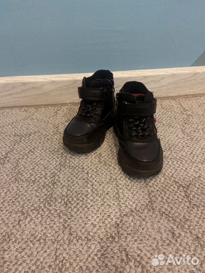 Ботинки демисезонные 23 размер