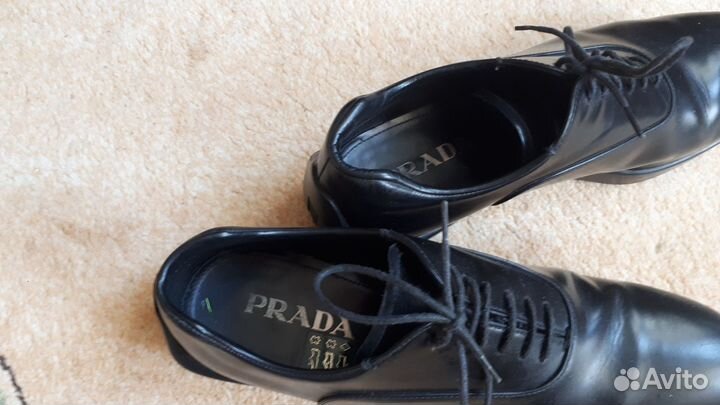 Фирменные туфли prada