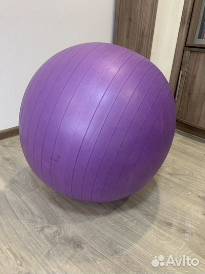 Гимнастический мяч фитбол Torneo 65 см