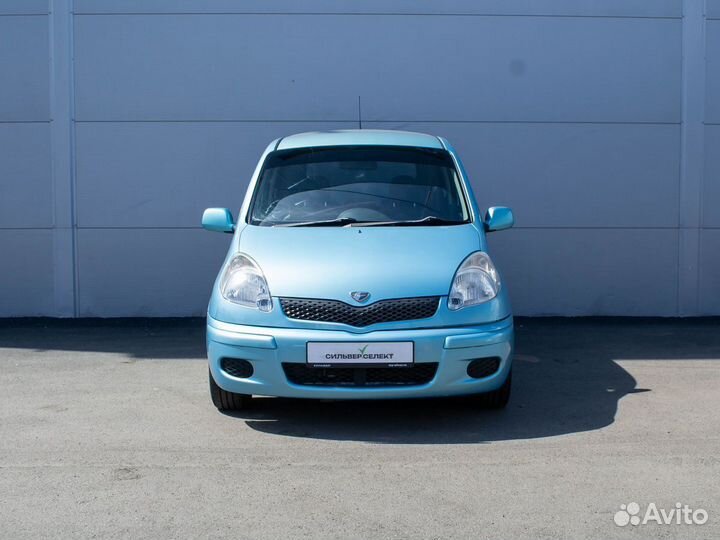 Toyota Funcargo 1.3 AT, 2003, 234 201 км