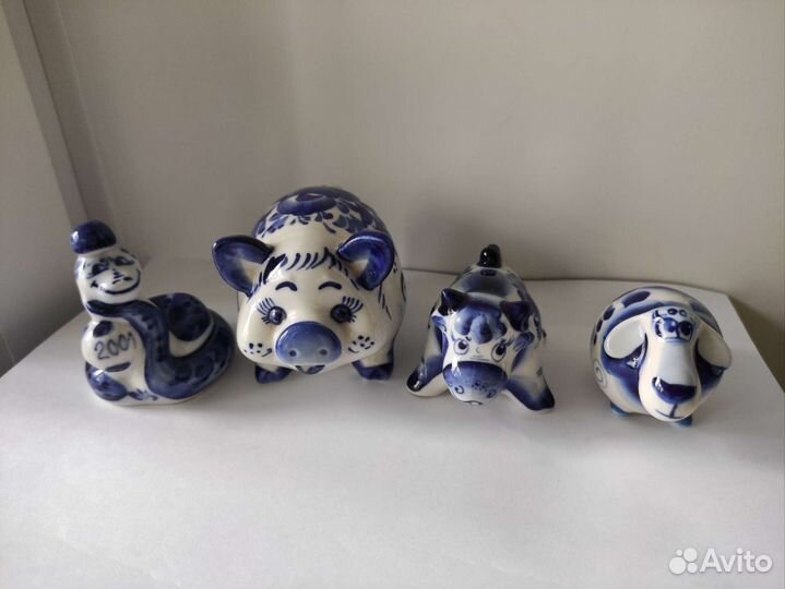 Фигурки гжель бык, змея, овца, обезьяна