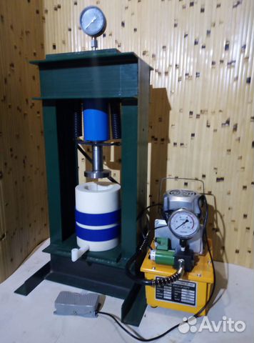 Бочонок для маслопресса 2л