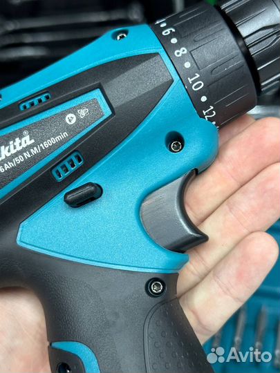 Шуруповерт Makita 18v